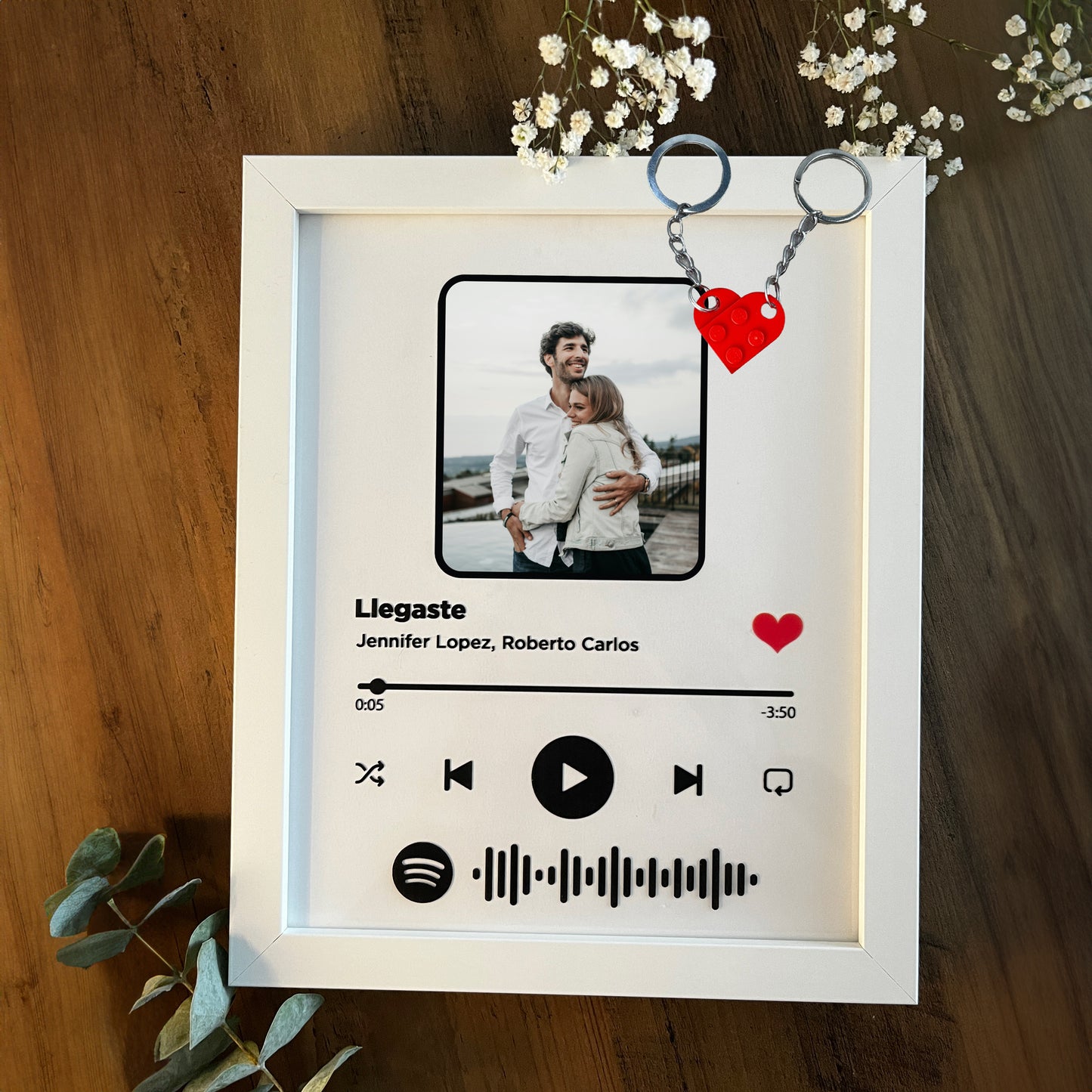 Spotify frame and heart keychains bundle