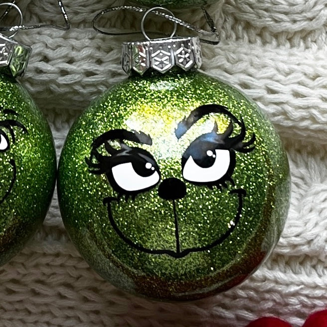 Grinch family ornament